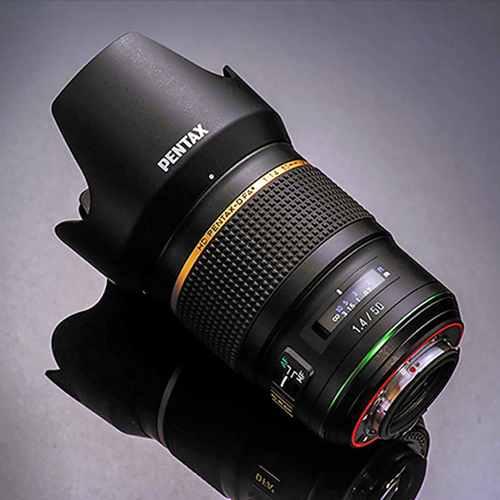 Ống kính Pentax HD FA 50mm f/1.4 SDM AW: Lens cho dòng FF, được bán vào 20/07, giá 1.200$