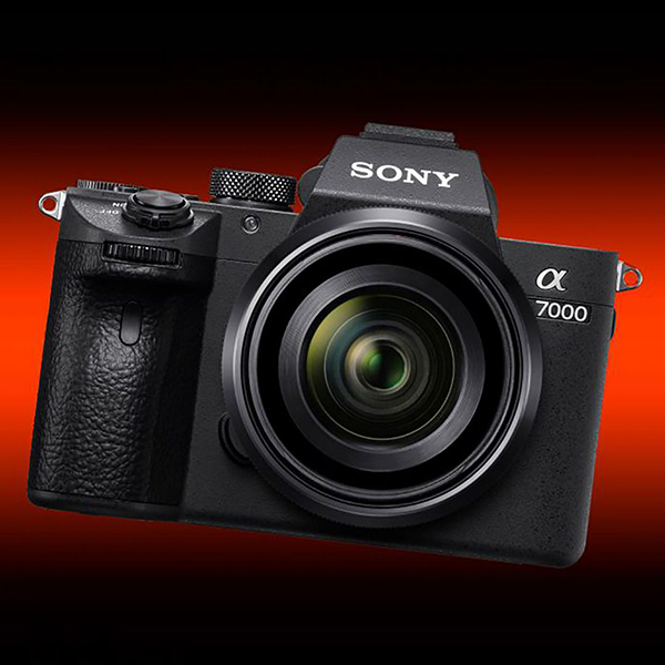 Lộ diện Sony A7000