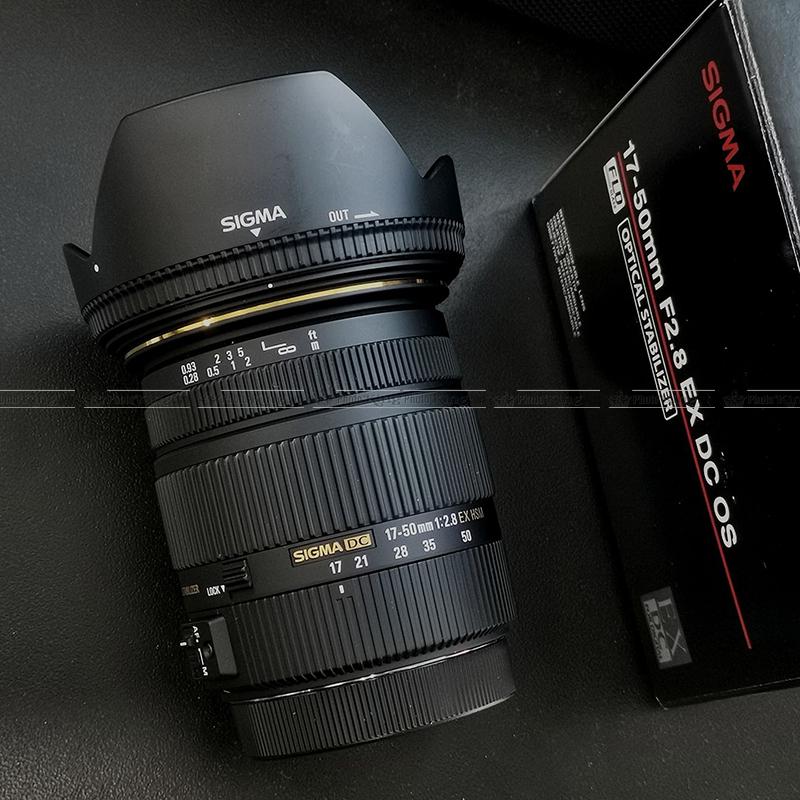Sigma 17-50mm f/2.8 EX DC OS (used)