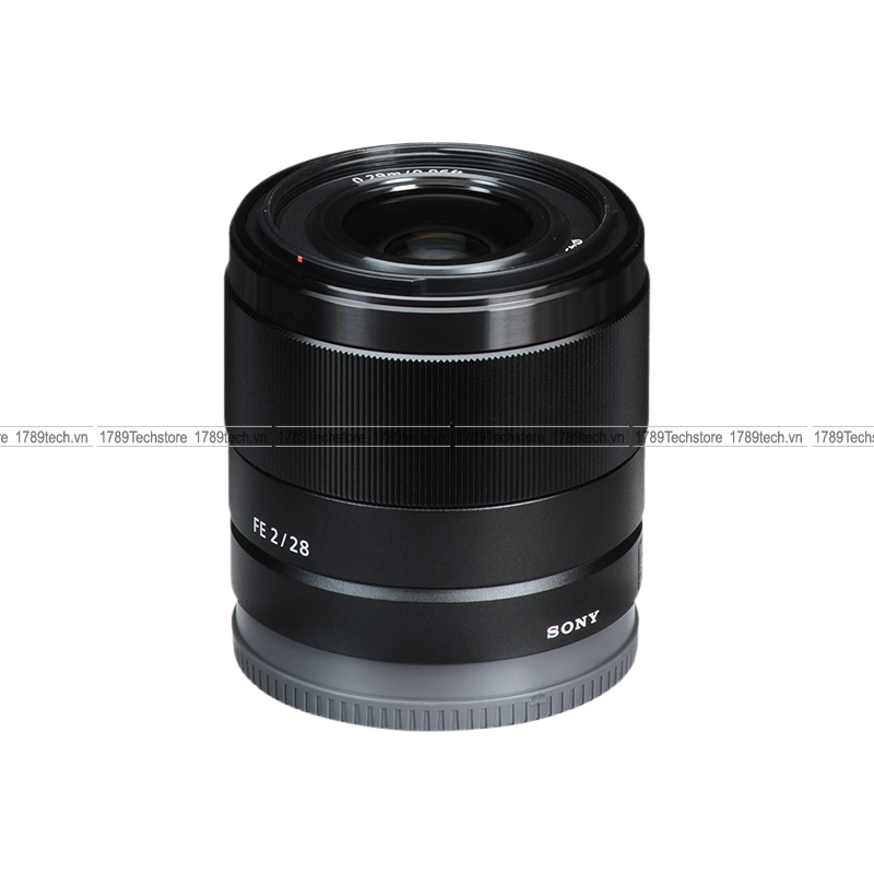Sony FE 28mm F/2.0