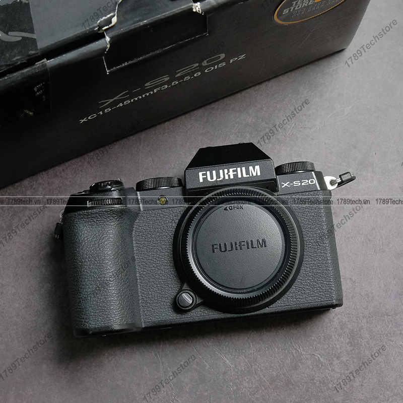 Fujifilm X-S20 body (Used)